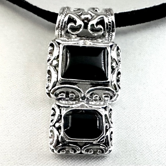 Worthington Silver & Black Pendant Necklace - Picture 2 of 4